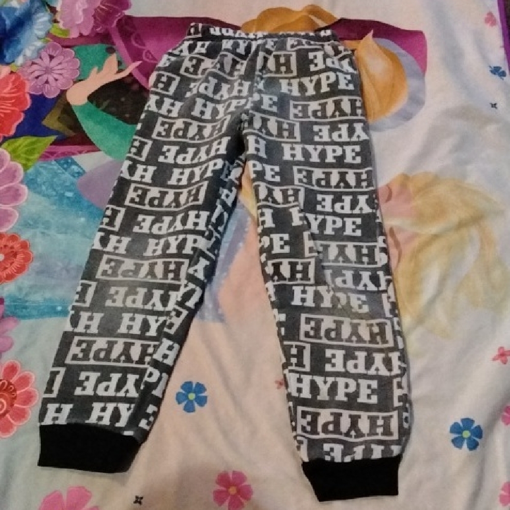 Gray and Black Graphic Sweatpants with Elastic Cuffs